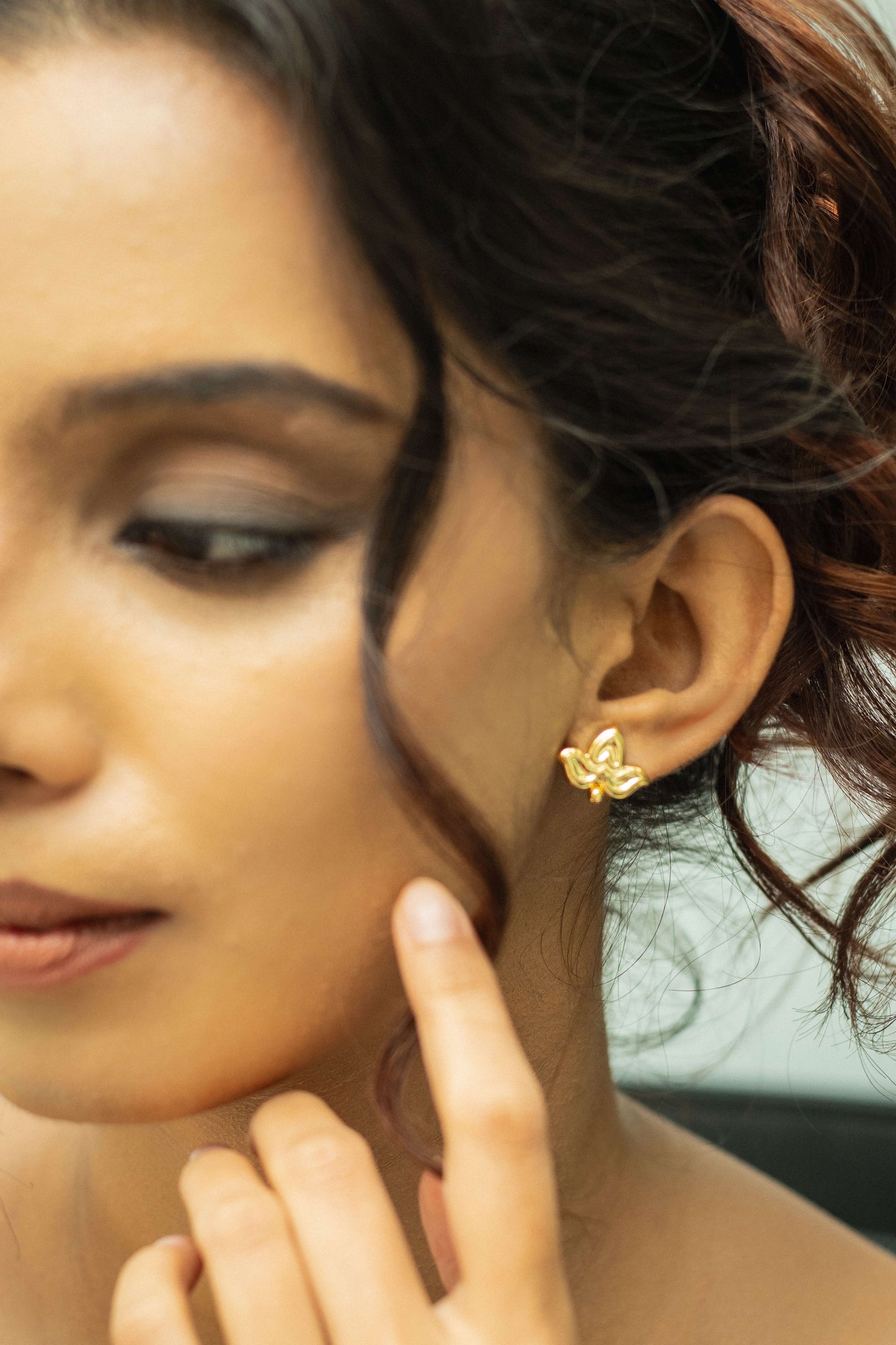 Bilva one leaf earrings