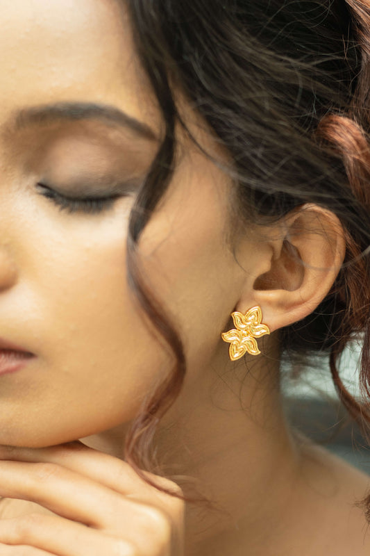 Bilva two leaves earrings