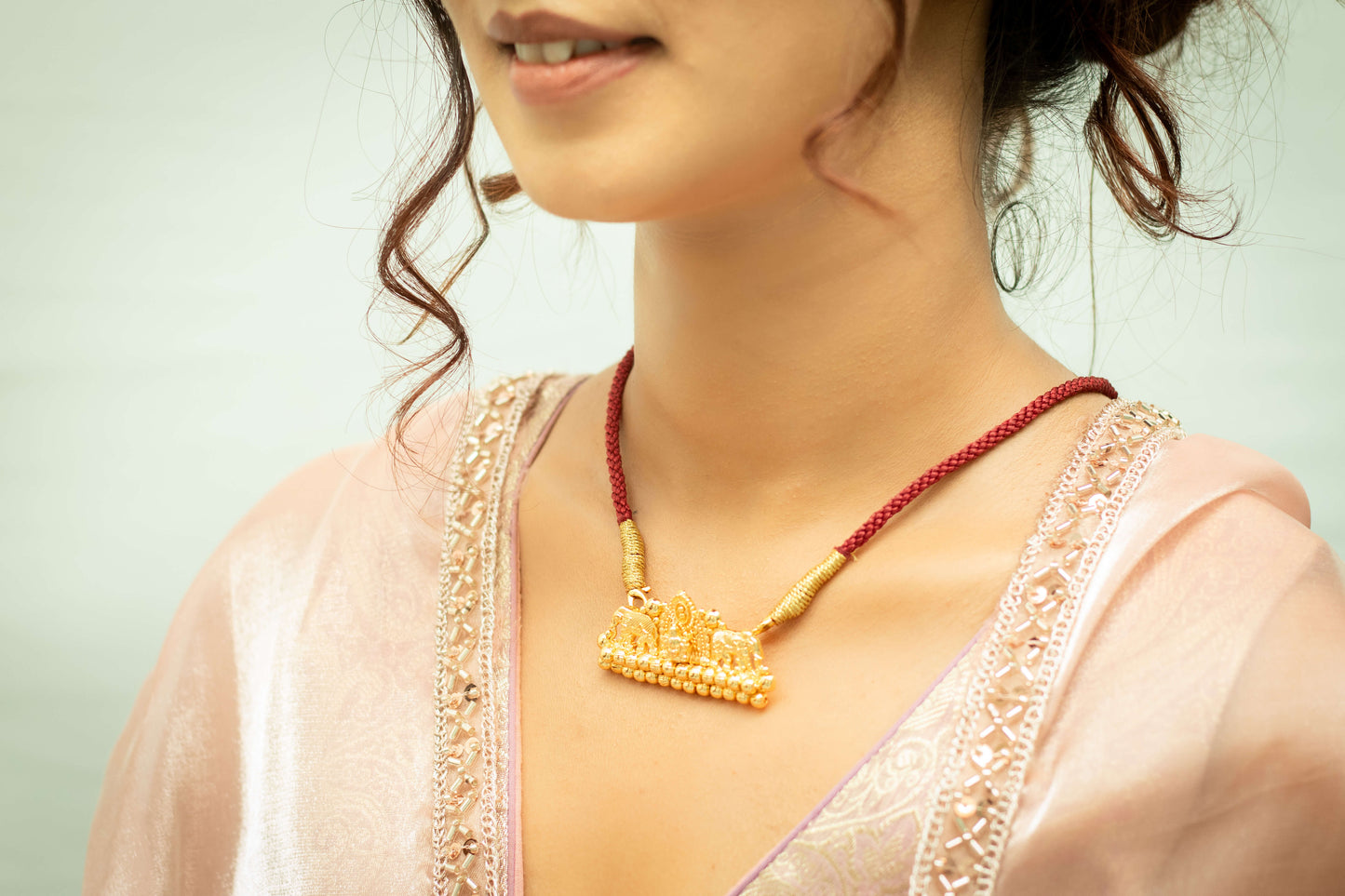 Amayra pendant